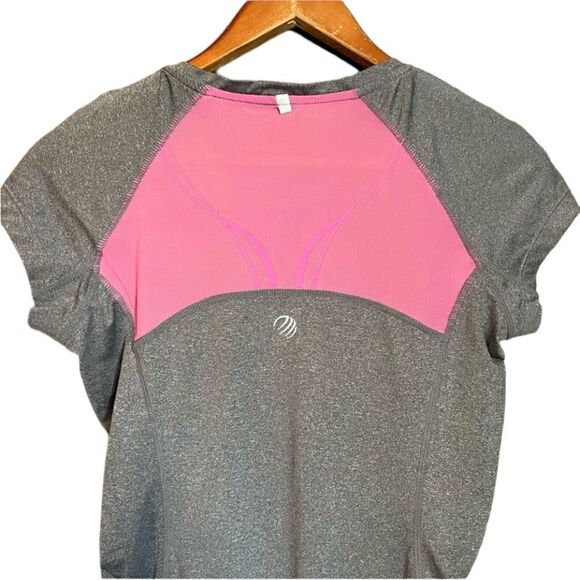 3 for $30! Mpg grey short sleeve workout tee - Picture 3 of 11